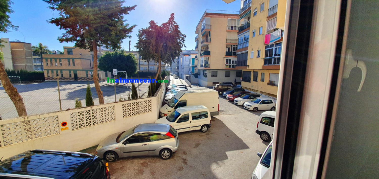 Appartement entièrement rénové à vendre dans le centre d’Almuécar